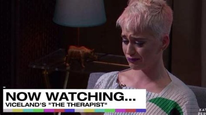 Katy Perry Breaks Down During Live 'Therapy' Session