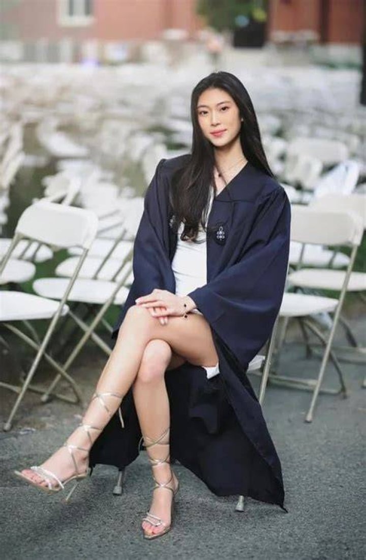 Lee Nadine