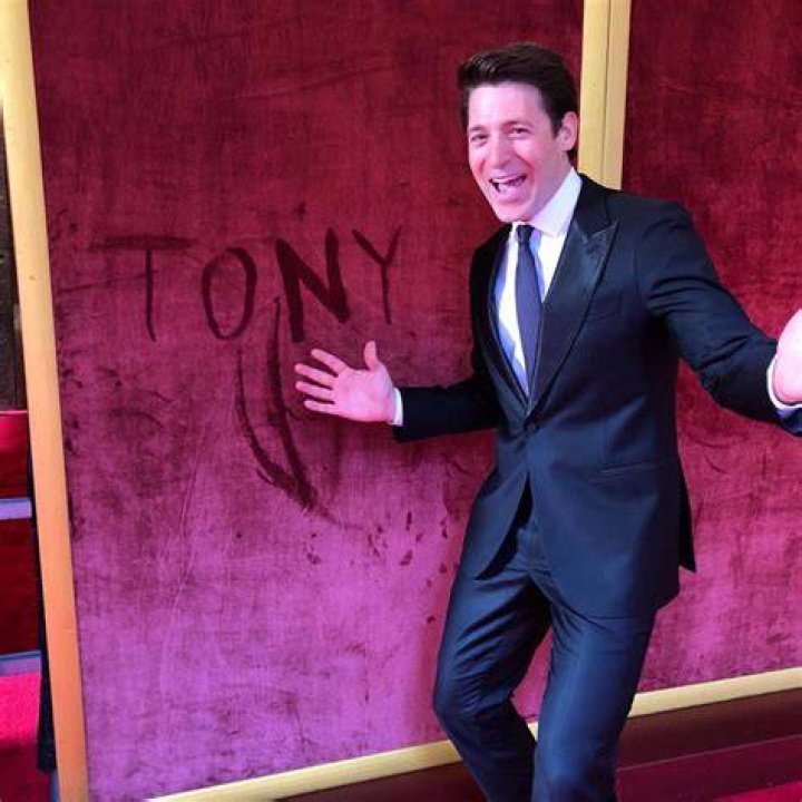Tony-Dokoupil
